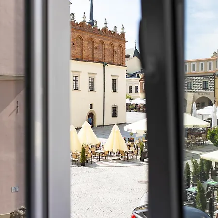 Rynek 12 Apartment