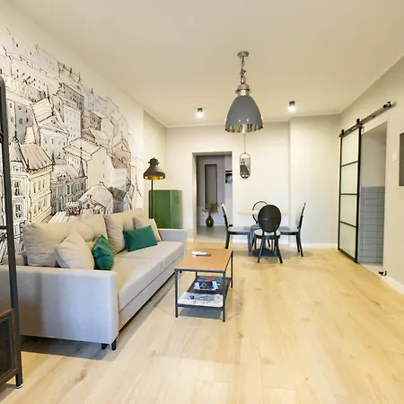 Rynek 12 Apartment
